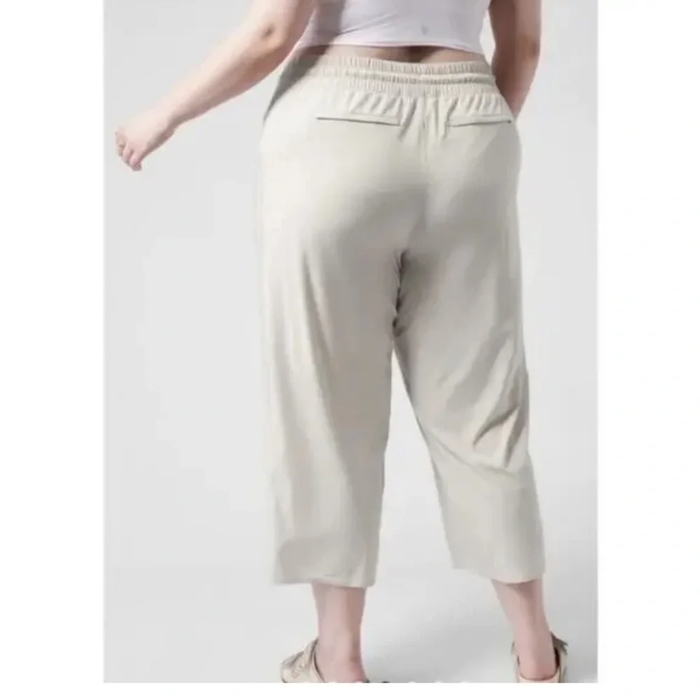 Athleta Avenue Wide Leg Crop Pant - Picture 3 of 9